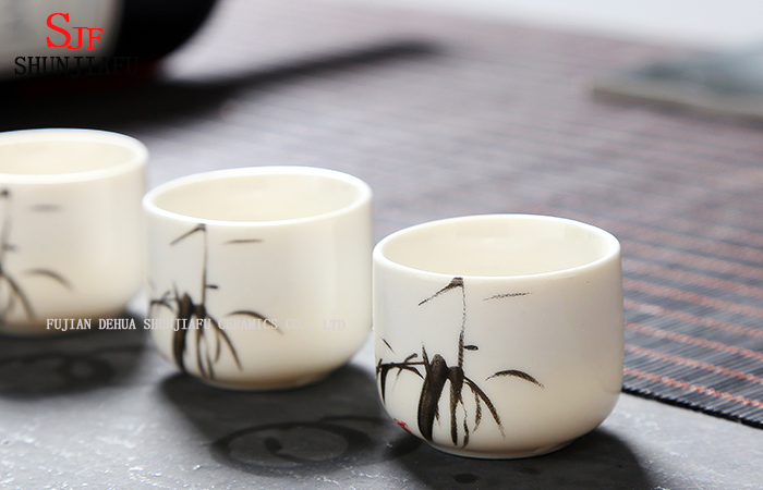 Copa de porcelana de hueso / vino de cer&aacute;mica; Copa con impresi&oacute;n.