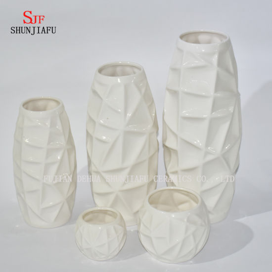 Botellas blancas de cerámica de estilo múltiple - Florero de cerámica / juego de 3