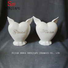 Soporte de cerámica Love Shape con forma de corazón de ala