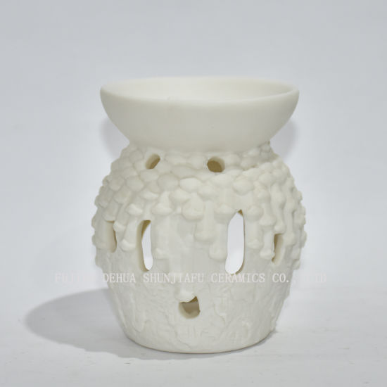 Serie de forma de cono de pino de cerámica de 4 diseños / candelero