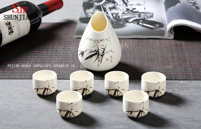 Copa de porcelana de hueso / vino de cer&aacute;mica; Copa con impresi&oacute;n.