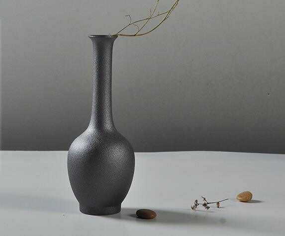 Personalidad de moda moderna Florero negro de cer&aacute;mica con forma especial