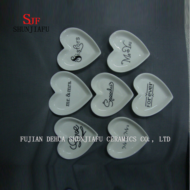 7 PCS / Platos de cer&aacute;mica para sazonar Platos de aperitivo, platillos de porcelana Vajilla (forma de coraz&oacute;n)