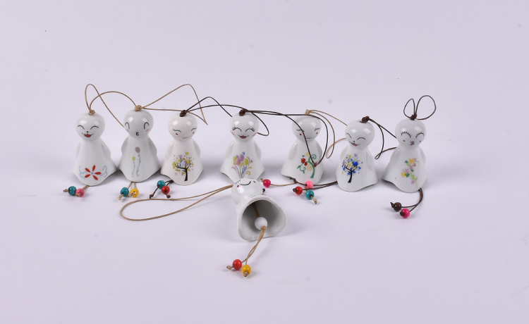 Precioso japon&eacute;s Sunny Dolls Garden Chimes Campanas de viento de cer&aacute;mica (el estilo puede variar)