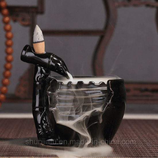 Forma de jarra de agua de cerámica Decoración del hogar Quemador de incienso de reflujo de humo