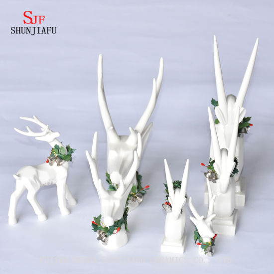 Buena suerte; Decoración de Navidad de forma de ciervo de cerámica, regalo de vacaciones.
