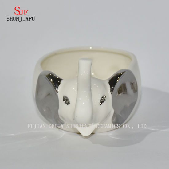 Jabonera / plato de cerámica con forma de elefante