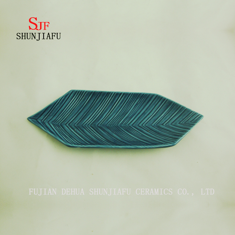 L&iacute;neas de agua azul Hoja de cer&aacute;mica Plato de servir Plato de salsa Cer&aacute;mica