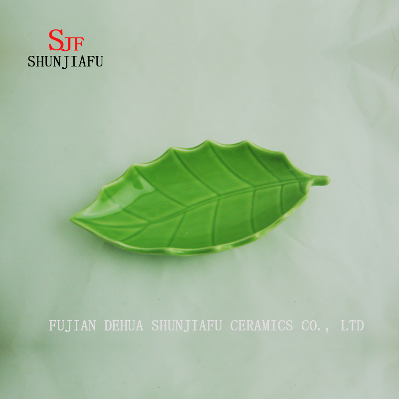 Forma de hoja verde Plato de condimento Glaseado Vinagre de cer&aacute;mica Ensalada de especias Salsa de soja Sushi Wasabi Mojar cuencos / 2 Tama&ntilde;o