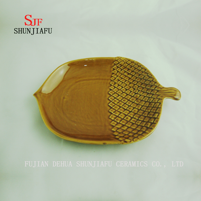 Plato de cer&aacute;mica para servir 2 tama&ntilde;os / 2 colores / tuerca