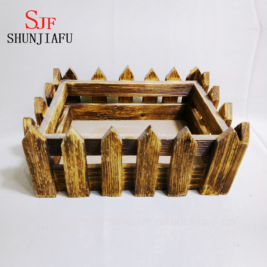 Jardinera de madera para plantas