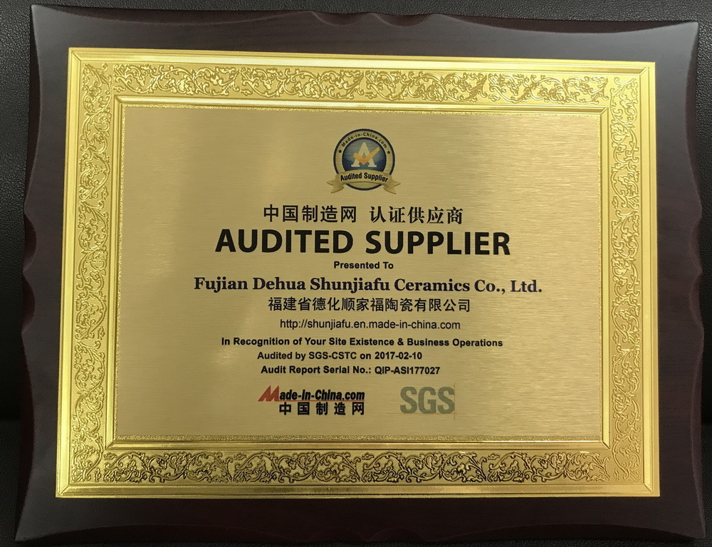 Artesan&iacute;a hecha a mano Dise&ntilde;o de b&uacute;ho Peque&ntilde;a maceta suculenta de cer&aacute;mica