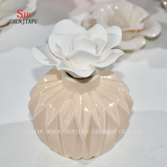 Quemador de cerámica Difusor de aromaterapia Portacandelitas con flor / a