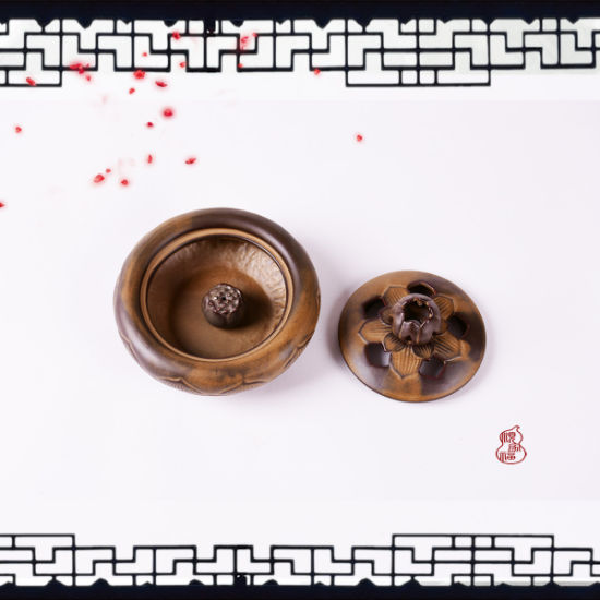 Quemador de incienso múltiple de cerámica con diseño de flores de loto