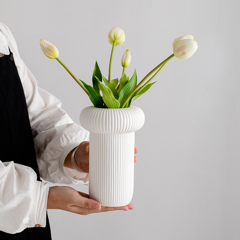 Creatividad e innovación Diseño de porcelana Jarrón de porcelana Decoraciones de escritorio de casas Vaso de cerámica