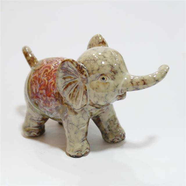 Animal de cerámica Elefante Decoración del hogar Muebles Elefante con dos pequeños elefantes Estatua de cerámica elefante