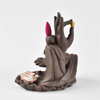 Color negro con ambas manos de Buda Estilo de flor Reflujo Incensario de cerámica Quemador de incienso de reflujo de cerámica