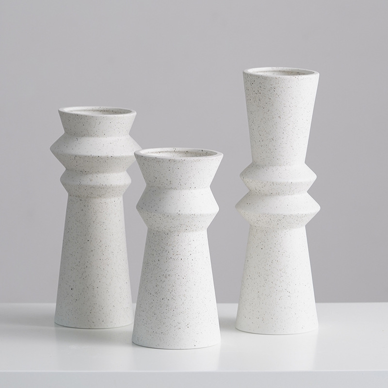 Jarrón de porcelana artesanalmente artesanal de cerámica blanca moderna
