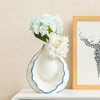 Florero de cerámica moderno al por mayor de la colmena con el sistema de flores artificiales, pieza central adaptable del arreglo floral de OEM/ODM para la decoración casera del hotel