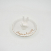 Bandeja de abalorios de regalo de decoración para el hogar con forma de mano Bandeja de exhibición de joyería con soporte para anillo de bodas de cerámica