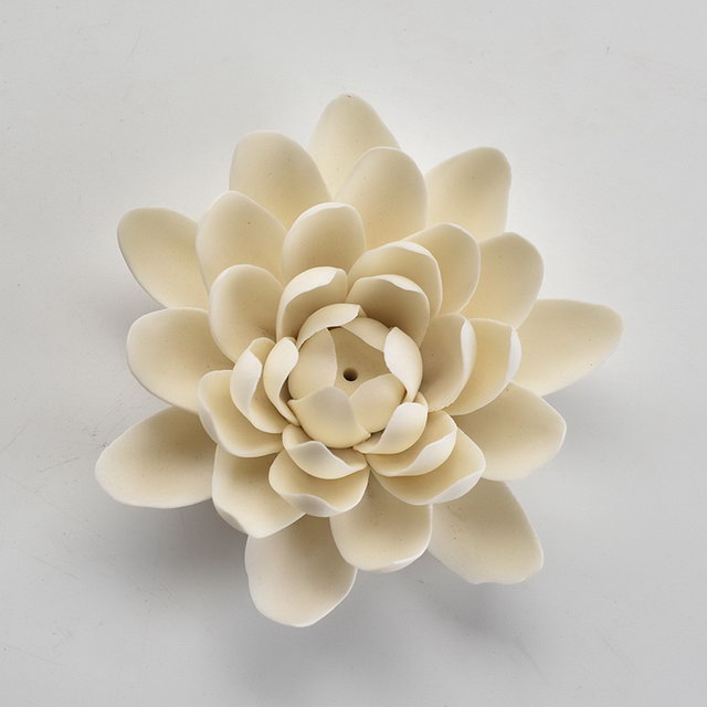 Estilo de moda Decoración para el hogar Diseño de flores personalizado Incienso Titular Incienso de cerámica Titular de palo