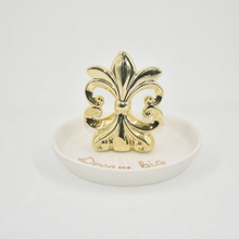 Diseño popular Decoración del hogar Regalo Bandeja de exhibición de joyería Regalo de boda Soporte de anillo de cerámica Bandeja de baratija personalizada