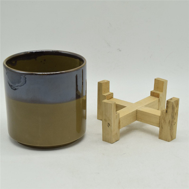 Soporte de cuatro patas de madera Maceta de cerámica de dos colores Maceta de mesa Maceta de cerámica