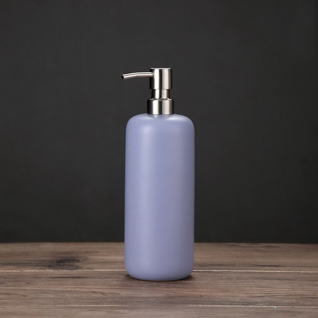 Botella de baño individual Baño de color negro Accesorio de baño sanitario Accesorios de baño de cerámica Accesorios
