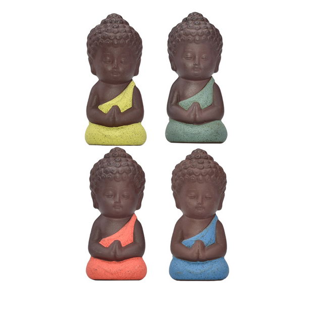 Artesanías hechas a mano Decoración para el hogar Regalo de boda Color diferente Elija Guanyin Estatuilla Buda Cerámica Pequeño monje Estatua